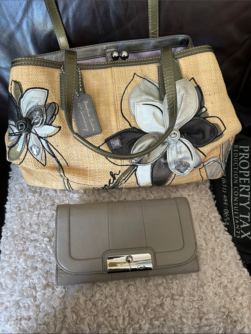 Coach Straw Floral Appliqué Tote with Olive Trim - Picture 5 of 5